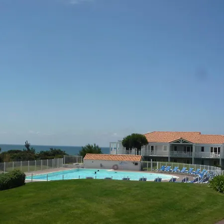 T2 Avec Piscine Chauffee De Mai A Sept Apartman *