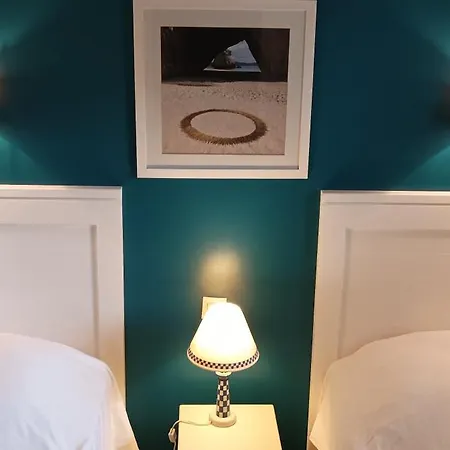 T2 Avec Piscine Chauffee De Mai A Sept Saint-Jean-dʼOrbetiers