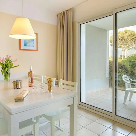 T2 Avec Piscine Chauffee De Mai A Sept * Saint-Jean-dʼOrbetiers