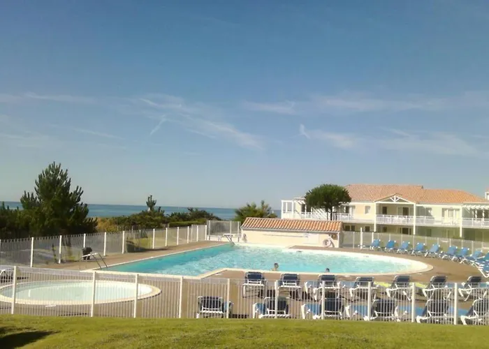 דירה T2 Avec Piscine Chauffee De Mai A Sept Saint-Jean-dʼOrbetiers