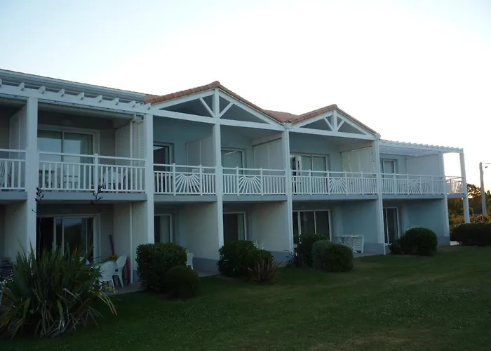 T2 Avec Piscine Chauffee De Mai A Sept דירה *